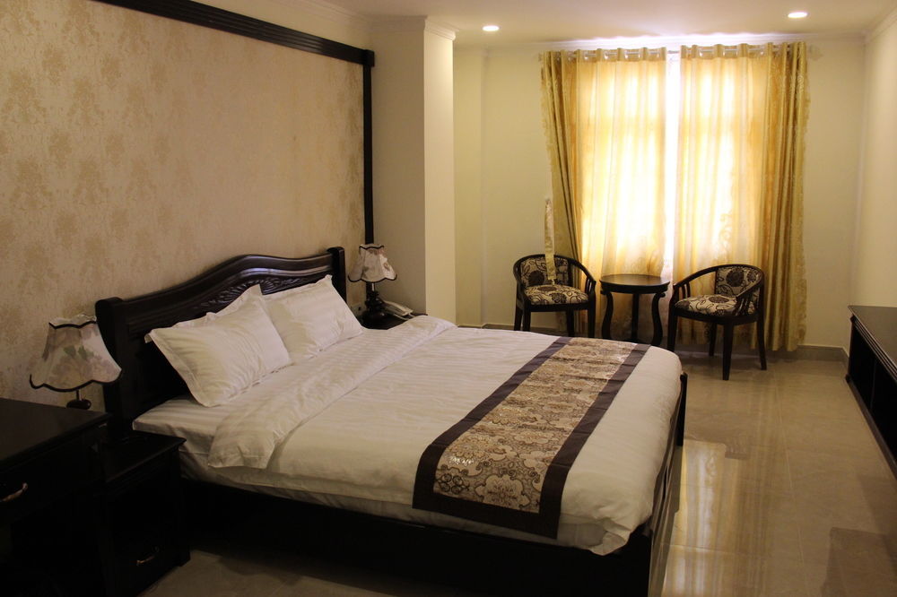 Royal Dalat Hotel Bagian luar foto